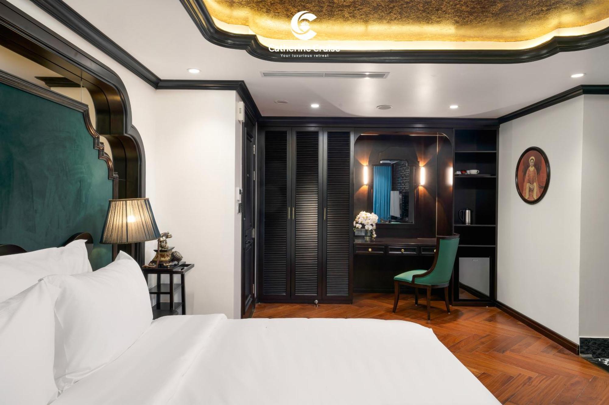 Catherine Cruises Ha Long Bay Екстер'єр фото