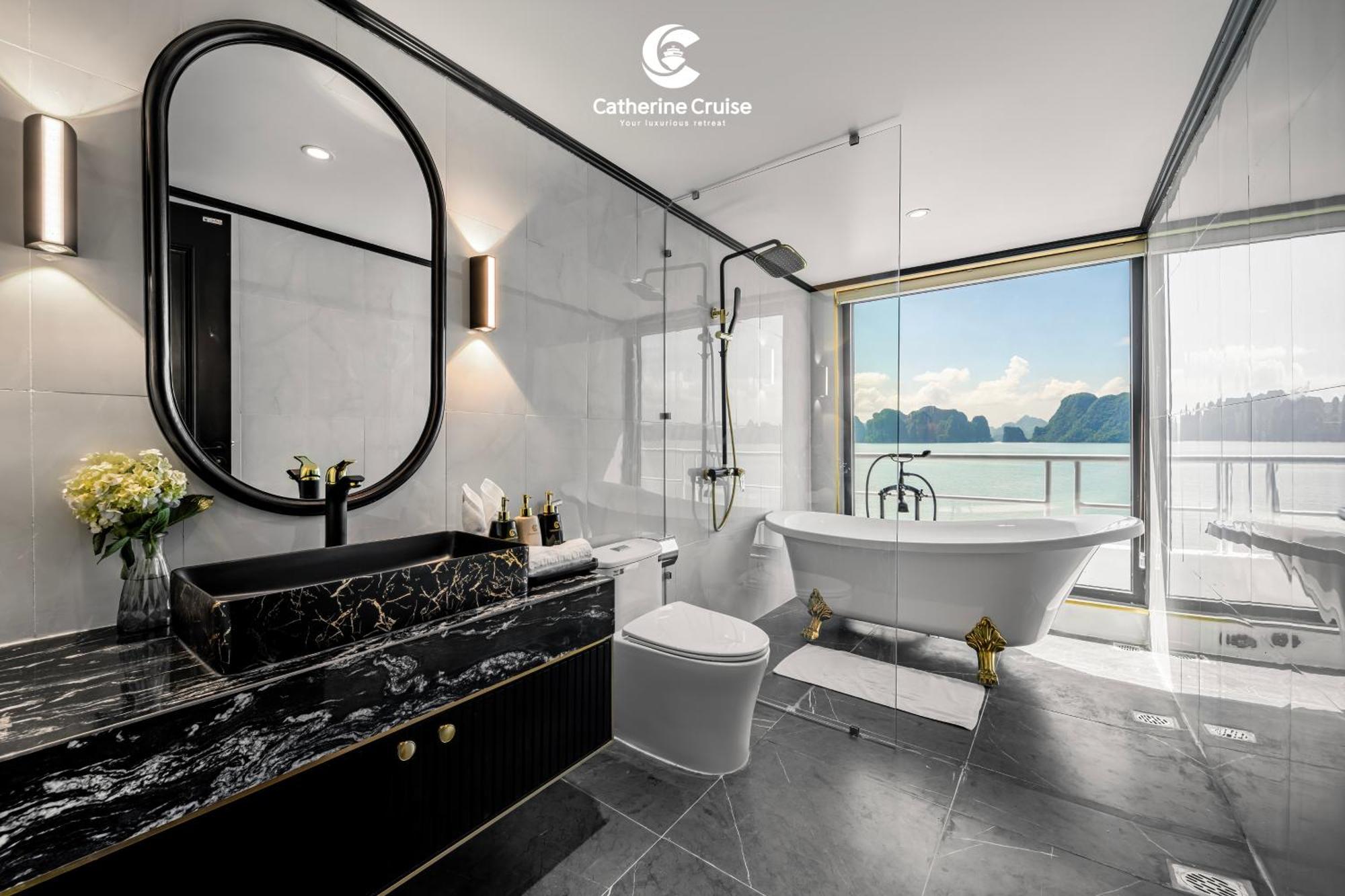 Catherine Cruises Ha Long Bay Екстер'єр фото